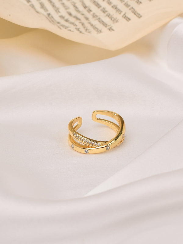 Mila Cross Ring