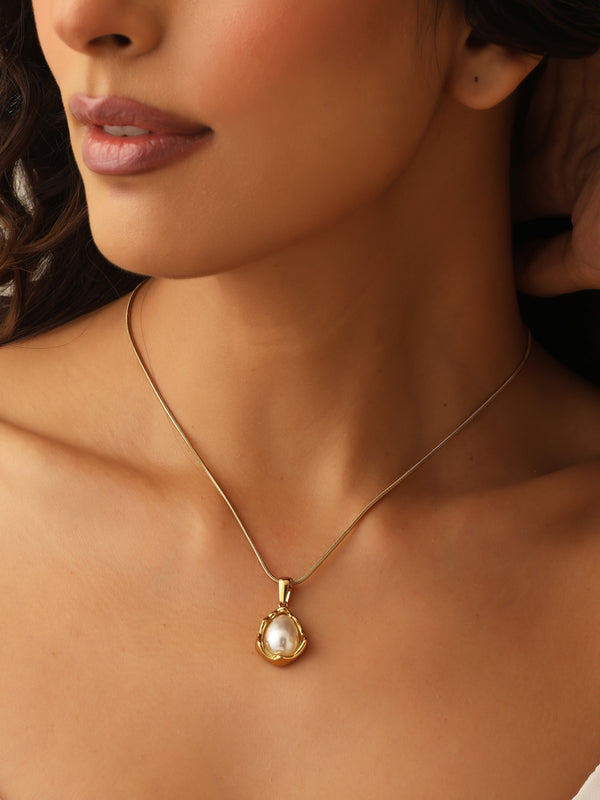 Maizy Necklace