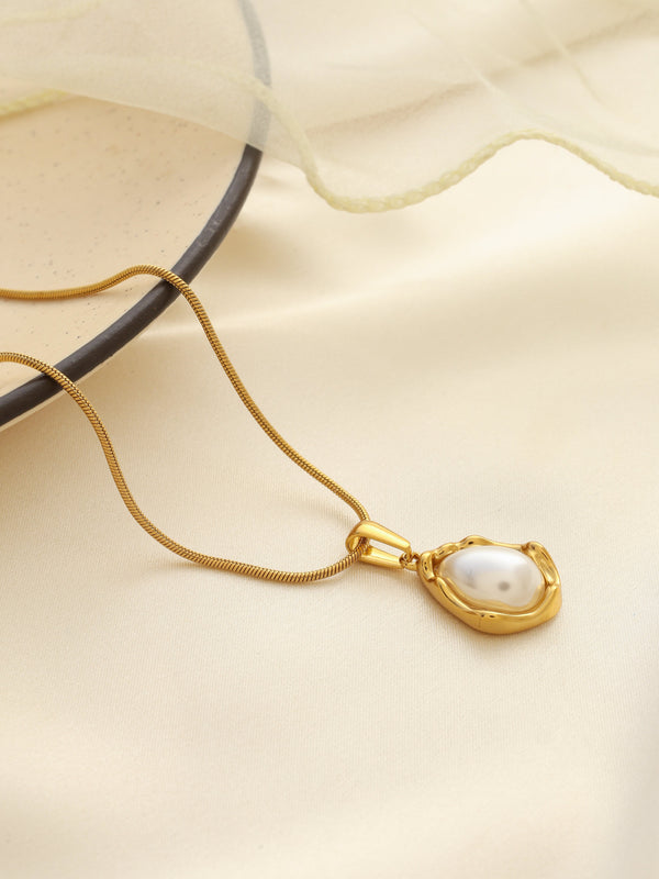 Maizy Necklace